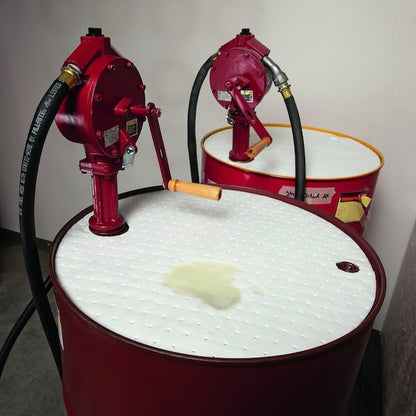 New Pig Heavyweight Oil-Only 55-Gallon Pre-Cut Barrel-Top Absorbent Mats (25-Pack) - View 2 (H511579467)